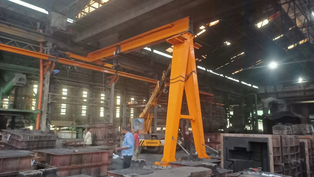 semi goliath crane